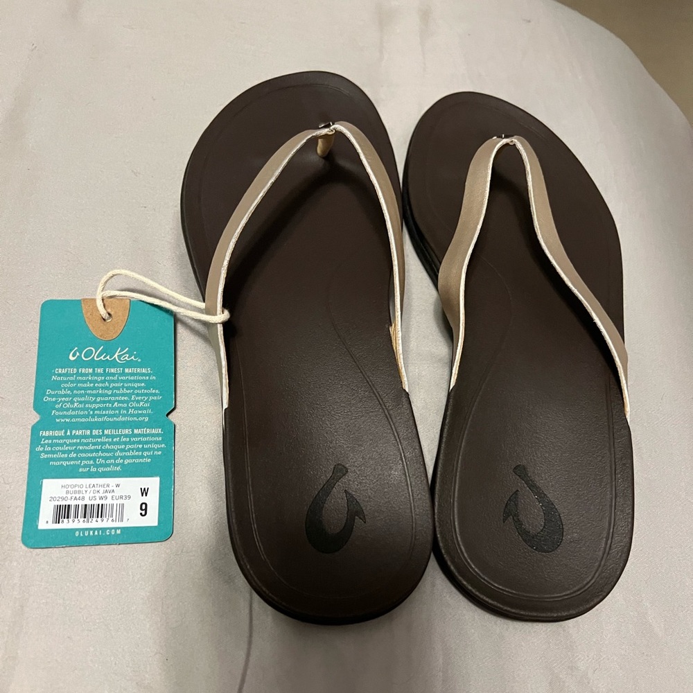 OluKai Womens Ho'opio leather flip flops